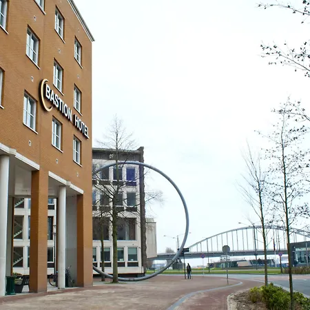 Bastion Hotel Arnhem-2